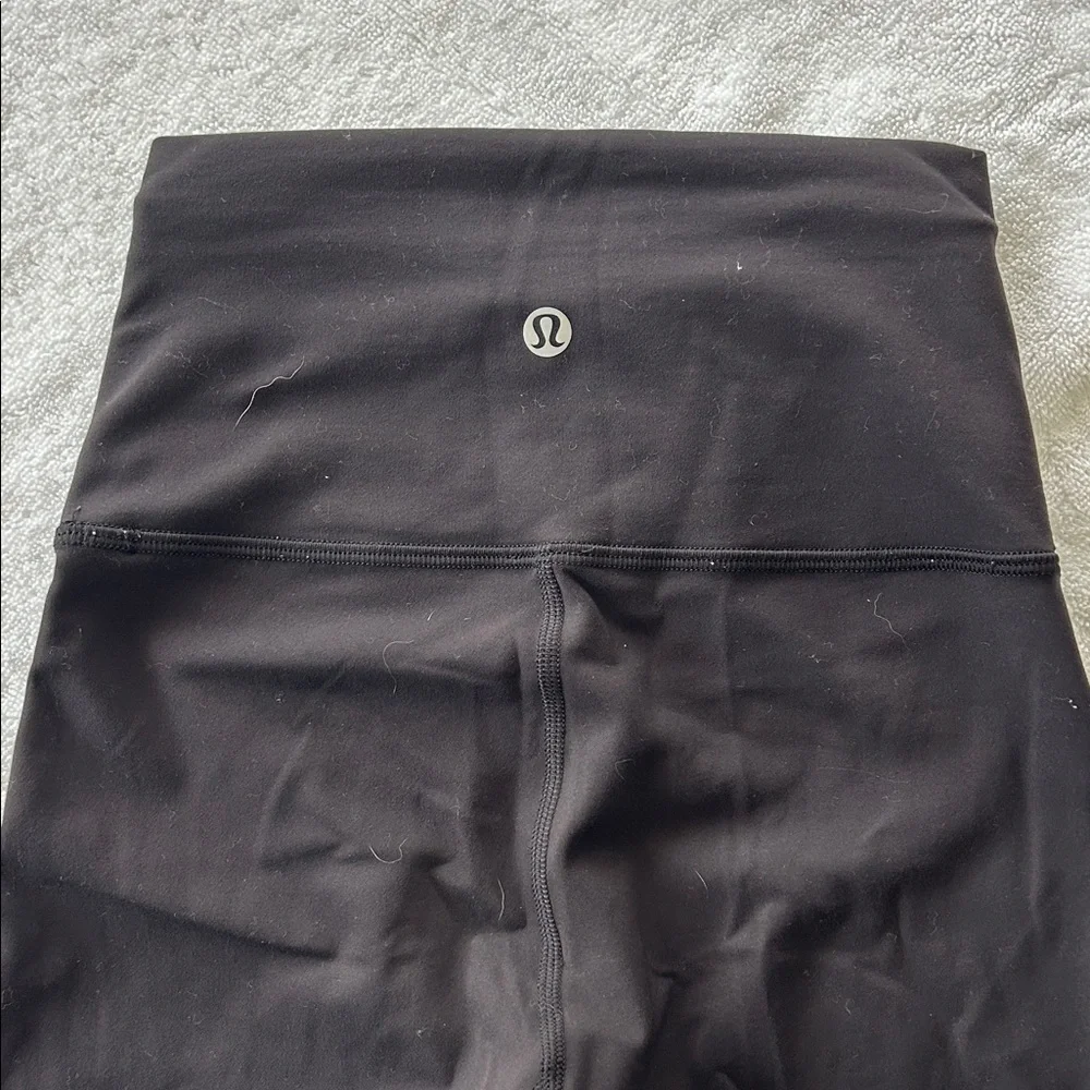 Lulu lemon wunder train high rise 25” size 2